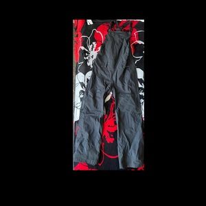 Women’s Bibs for superior warmth when the temperature drop perfect for the snow